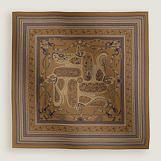 スタイルを語る一枚★ Hermes Festival des Amazones Bandana140 Festival des Amazones Bandana shawl 140 | Hermès Australia
